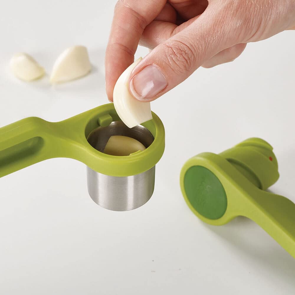 Joseph Joseph Helix Garlic Press, easy crush action, dishwasher safe - Green Single