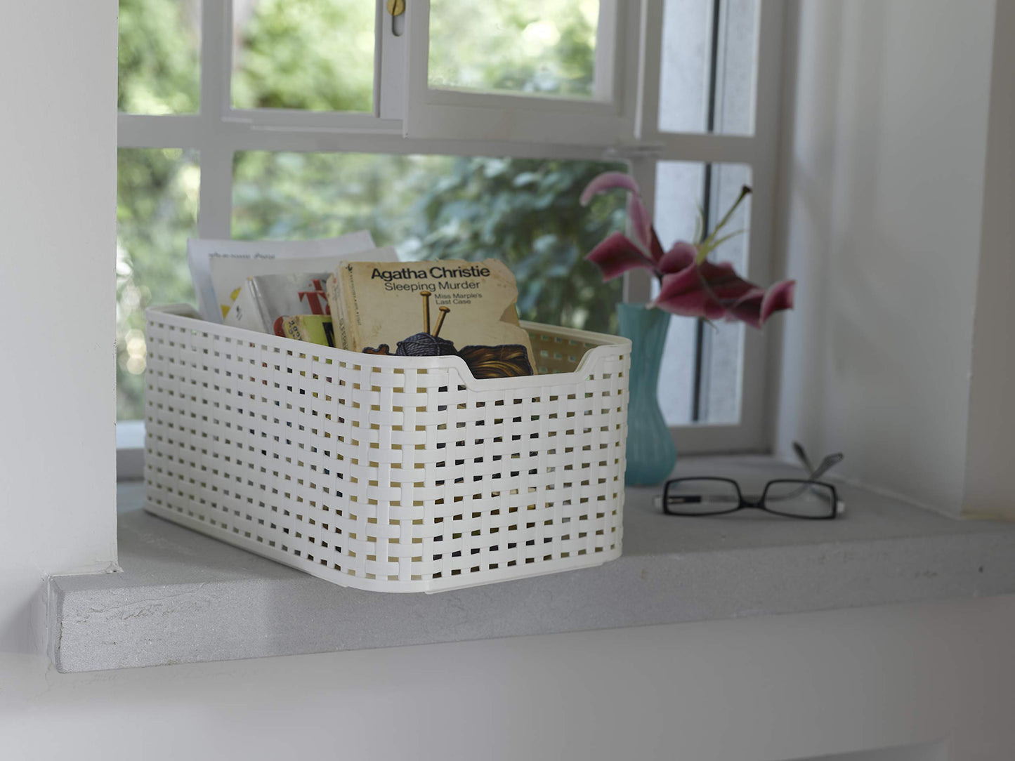 Curver Style Rattan Effect Kitchen, Living room, Bathroom, Bedroom, Utility Small Rectangular Storage Basket 6 Litres - White 6 Litre Vintage White Single