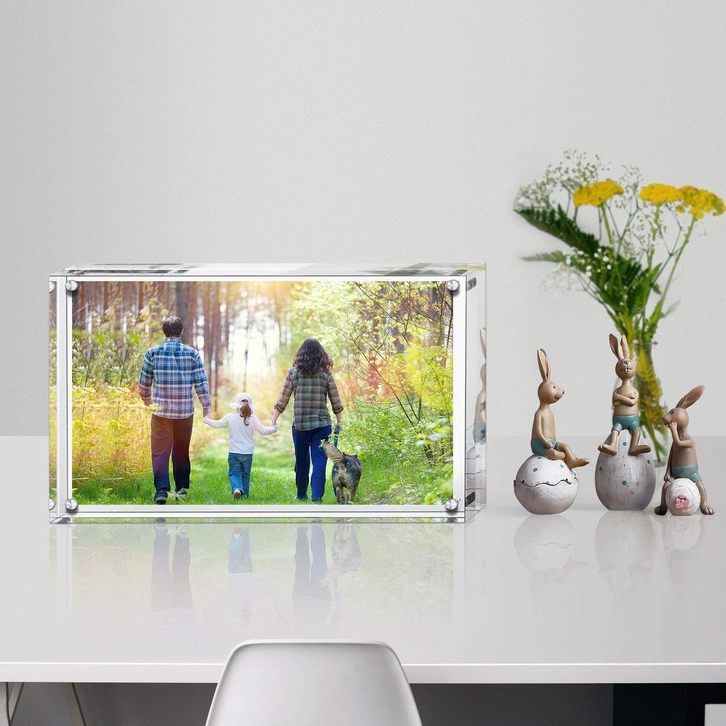 Boxalls Acrylic Photo Frame 15 x 20 cm (6 x 8 inch)-Set of 2, Double Sided Picture Frame with Magnetic, Clear Frameless Desktop Photo Block 2 Pack 6 x 8 inch / 15 x 20 cm