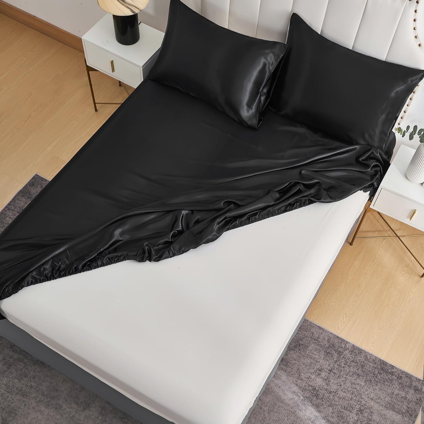 DuShow Fitted Sheet-Deep Pocket Satin Silky Bed Sheet,Breathable Soft and Comfortable-Wrinkle,Fade,Satin and Abrasion Resistant(Double,Black) Black Double