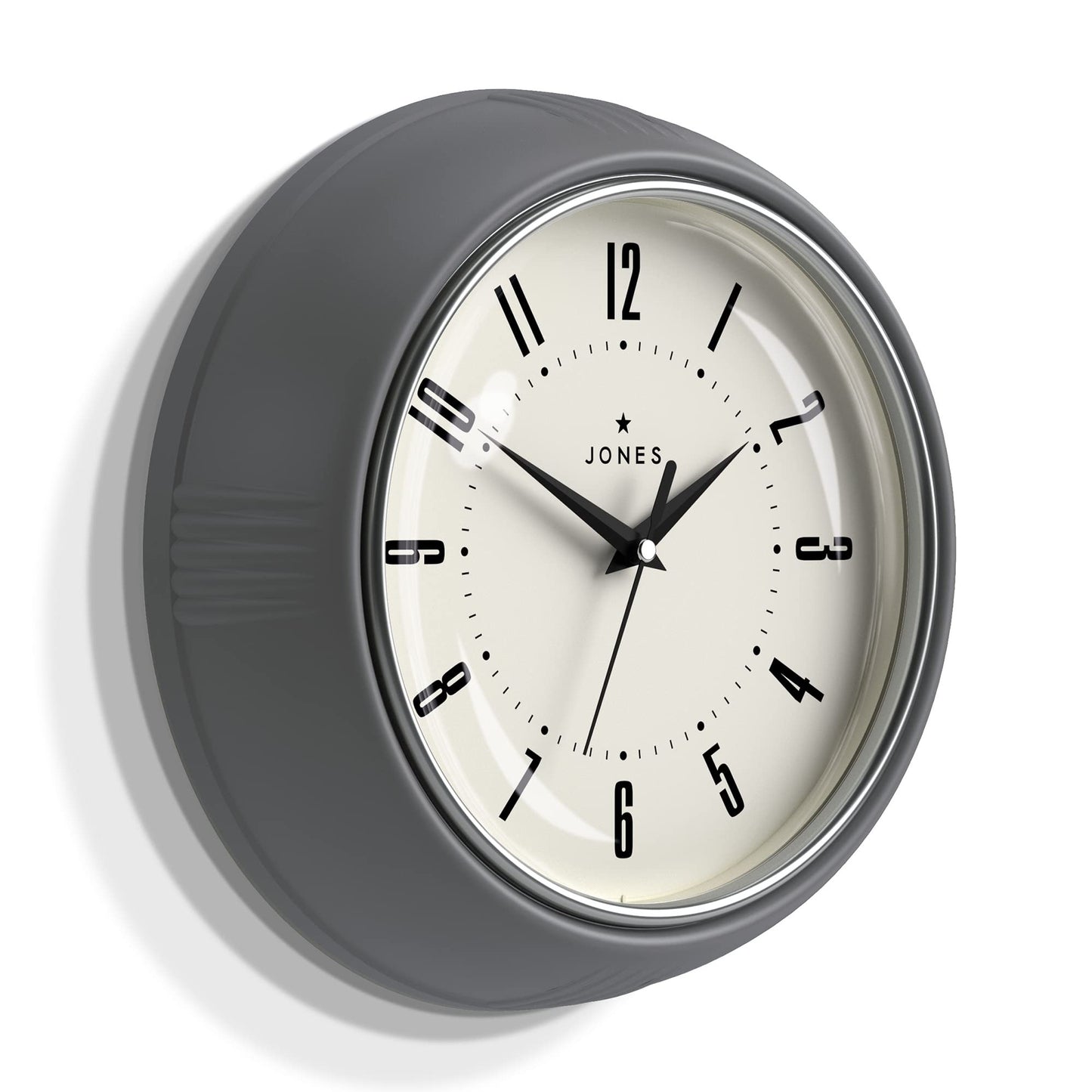 Jones Clocks® Ketchup Clock – Retro Wall Clock. Round clock with easy-to-read numbers for kitchen clock, office clock, living room clock. Size: Small clock, 25cm. Colour: Grey clock.