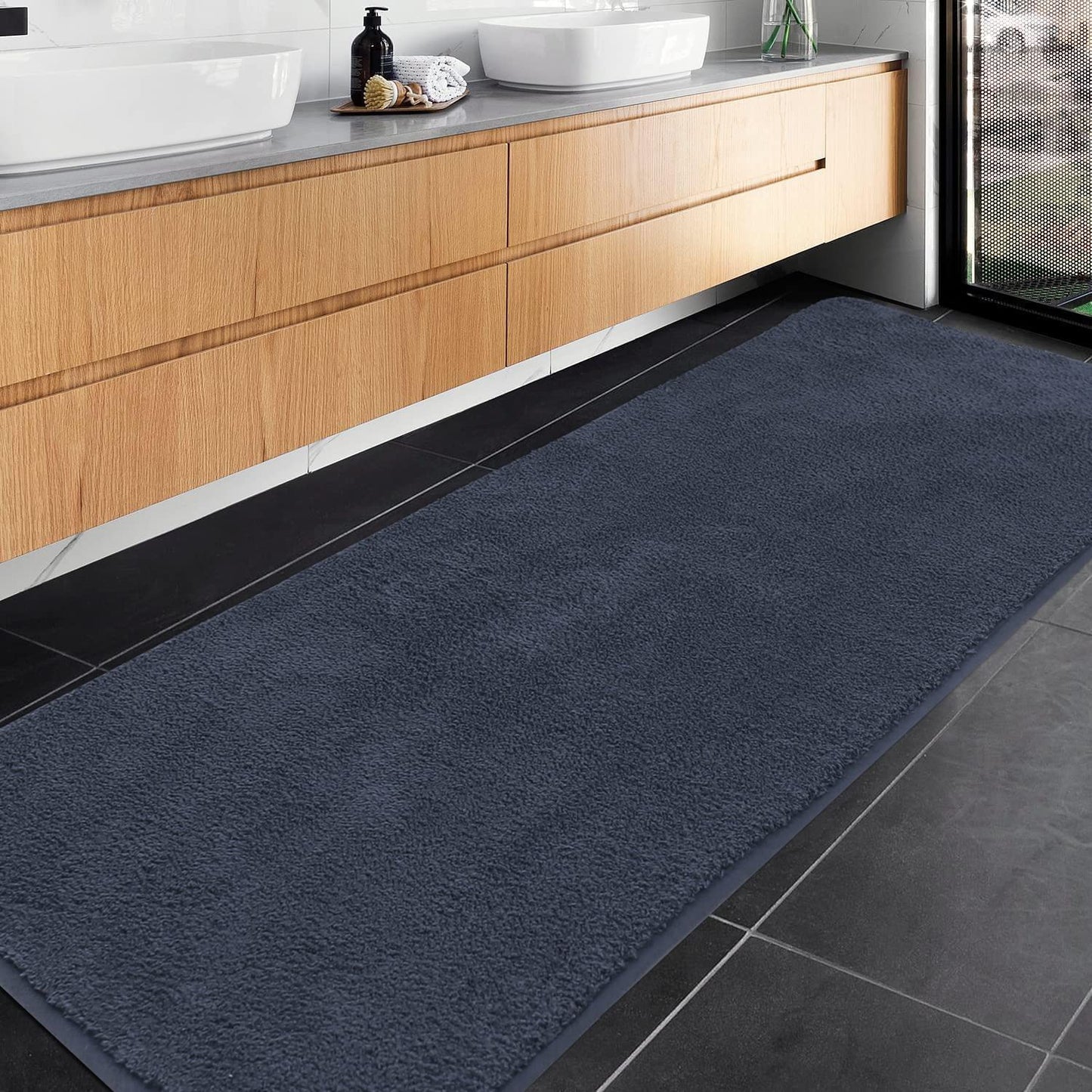 Extra Large Bath Mat 150x60 cm Microfiber Bath Mats for Bathroom Absorbent Bathroom Rug Non-slip Anti Mould Bathroom Mat, Machine Washable Rugs for Bedroom Bathroom, Long Grey Bath Mat Gray 60 x 150 cm