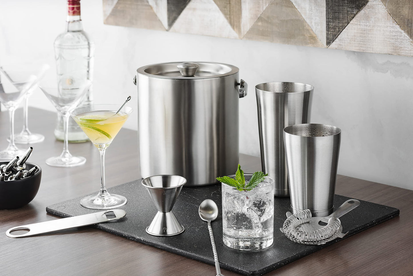 High-Grade Stainless Steel Ice Bucket with Lid and Tongs - 2.8 Litre Premium Double Walled Metal Ice Buckets with Strainer - Easy Carry Handle - Bar Ice Bucket for Ice Cubes, Beer & Champagne Bottles