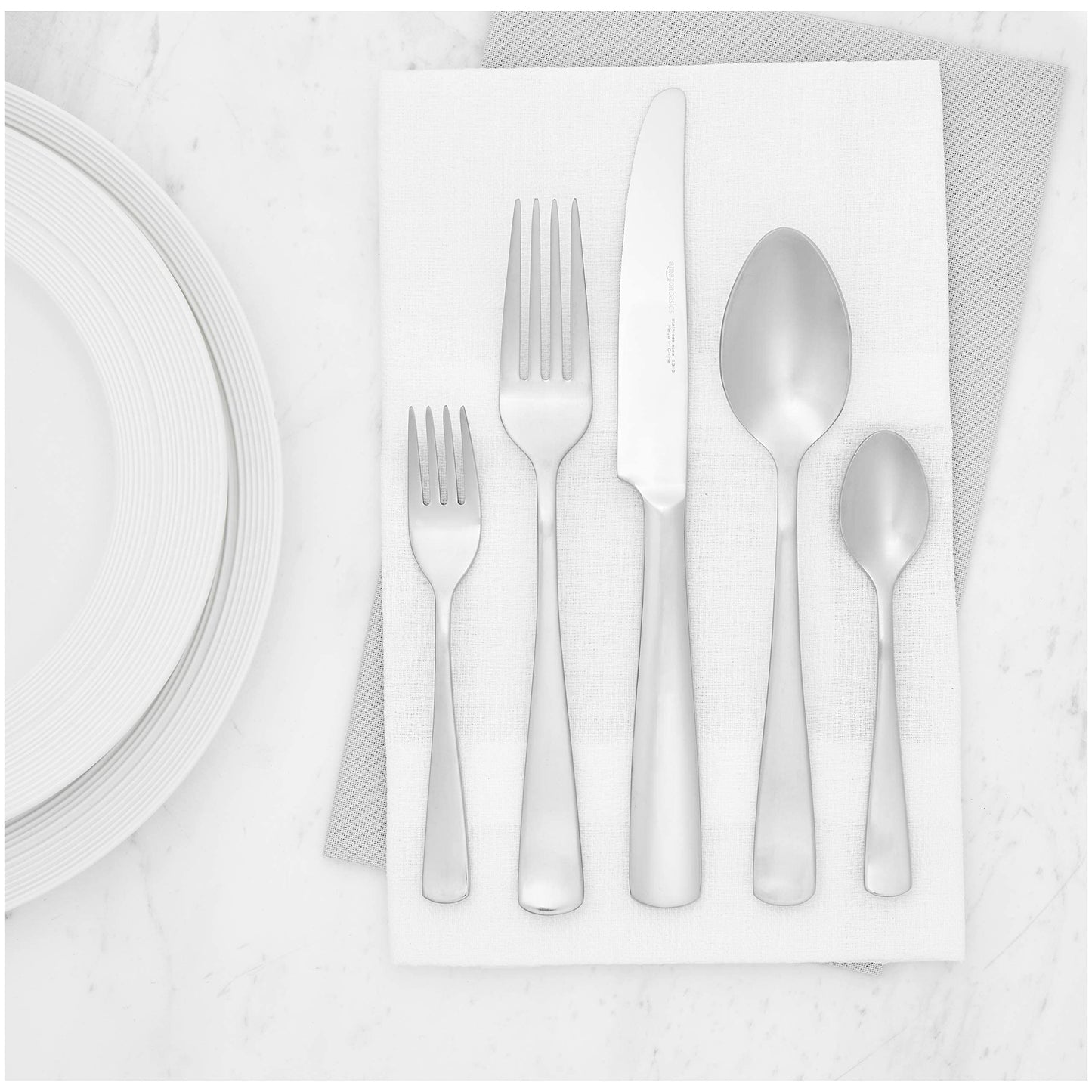 Amazon Basics 20-Piece Stainless Steel Flatware Set with Square Edge, Service for 4 Count, Silver 20-Piece set