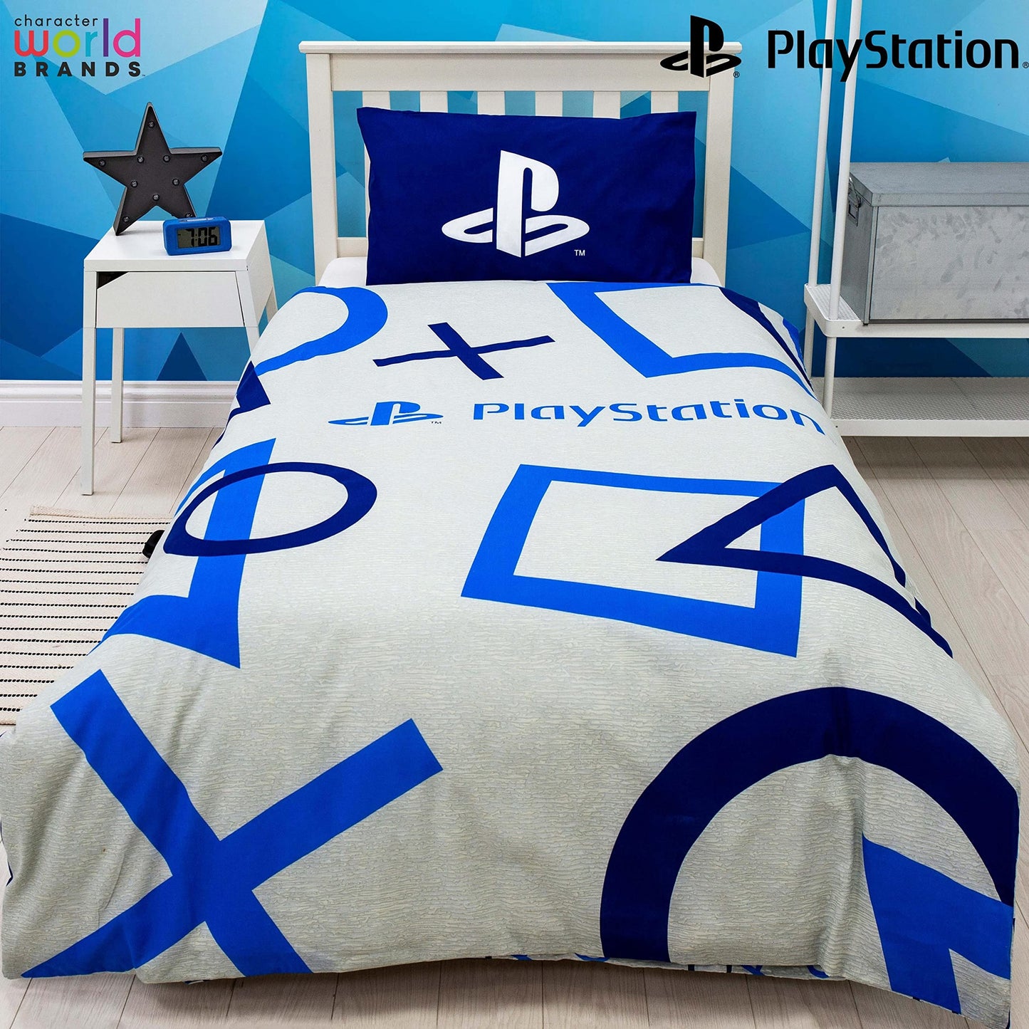 Character World Playstation Blue Single Duvet Cover Officially Licensed Sony Playstation Reversible Two Sided Gaming Bedding Design with Matching Pillowcase, Polycotton, Blue, PYSBLEDS001UK1